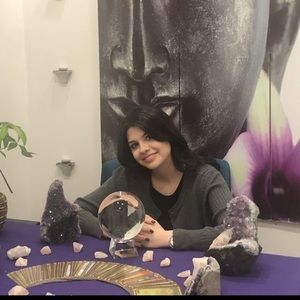 Meet your Posher, Ginger